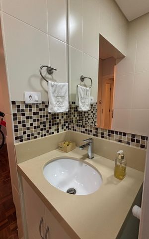 Casa à venda com 136m², 2 quartos e 3 vagas Casa à venda com 136m², 2 quartos e 3 vagasBanheiro da Suíte 1