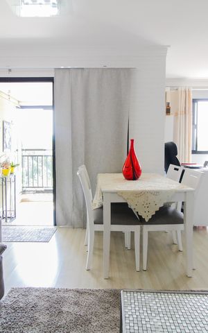 Apartamento à venda com 67m², 3 quartos e 1 vaga Apartamento à venda com 67m², 3 quartos e 1 vagaSala