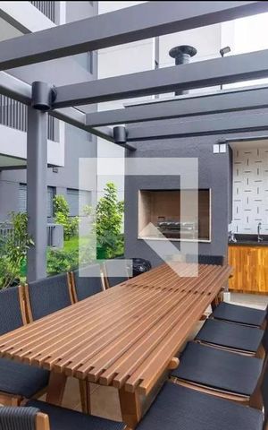 Apartamento à venda com 57m², 2 quartos e 1 vaga Apartamento à venda com 57m², 2 quartos e 1 vagaÁrea comum - Churrasqueira