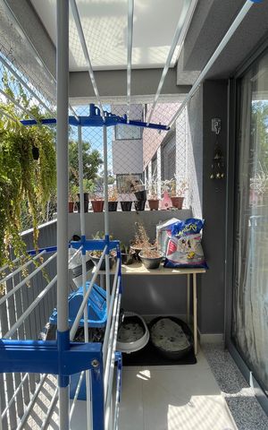 Apartamento à venda com 57m², 2 quartos e 1 vaga Apartamento à venda com 57m², 2 quartos e 1 vagaVaranda