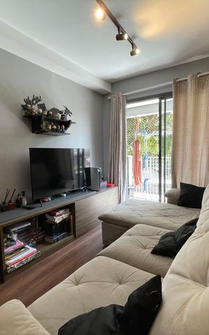 Apartamento à venda com 57m², 2 quartos e 1 vaga Apartamento à venda com 57m², 2 quartos e 1 vagaSala