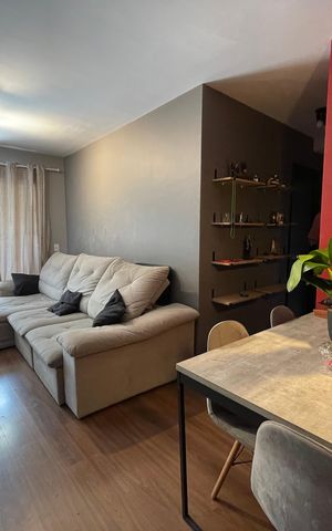 Apartamento à venda com 57m², 2 quartos e 1 vaga Apartamento à venda com 57m², 2 quartos e 1 vagaSala