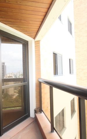 Apartamento à venda com 140m², 3 quartos e 3 vagasVaranda Sala