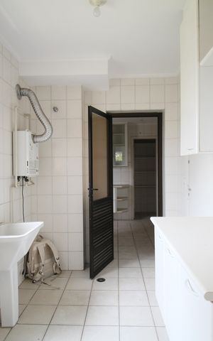 Apartamento à venda com 140m², 3 quartos e 3 vagasÁrea de Serviço