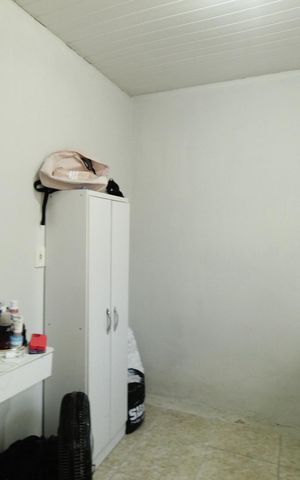Casa à venda com 300m², 3 quartos e 2 vagasQuarto 2