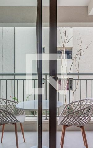 Apartamento para alugar com 34m², 1 quarto e sem vaga