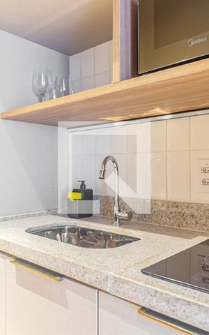 Apartamento para alugar com 34m², 1 quarto e sem vaga