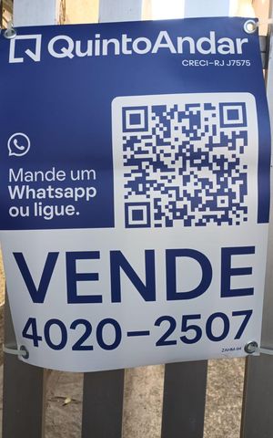Casa de condomínio à venda com 204m², 3 quartos e 1 vaga Casa de condomínio à venda com 204m², 3 quartos e 1 vagaplaca