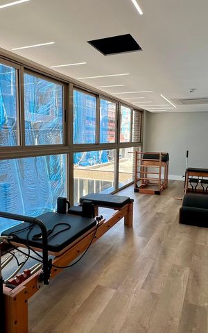 Studio à venda com 26m², 1 quarto e sem vaga Studio à venda com 26m², 1 quarto e sem vagaAcademia