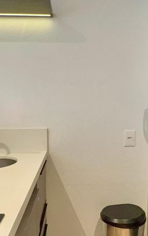 Studio à venda com 26m², 1 quarto e sem vaga Studio à venda com 26m², 1 quarto e sem vagaCozinha