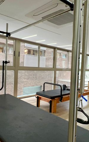 Studio à venda com 26m², 1 quarto e sem vaga Studio à venda com 26m², 1 quarto e sem vagaAcademia