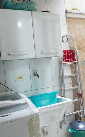 Casa à venda com 160m², 2 quartos e 2 vagas
