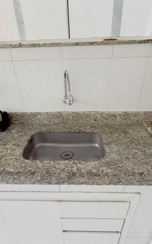 Casa à venda com 74m², 2 quartos e sem vaga Casa à venda com 74m², 2 quartos e sem vagaCozinha