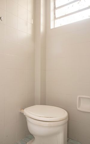Casa à venda com 155m², 3 quartos e 2 vagasBanheiro de Serviço