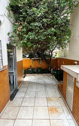Casa à venda com 200m², 4 quartos e 3 vagasQuintal