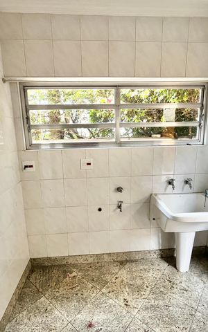 Casa à venda com 200m², 4 quartos e 3 vagasÁrea de Serviço