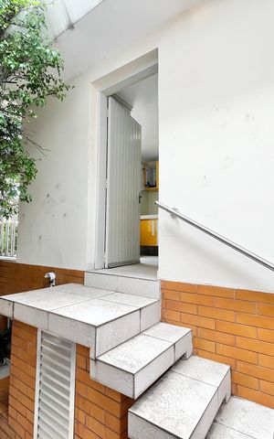 Casa à venda com 200m², 4 quartos e 3 vagasQuintal