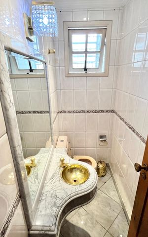 Casa à venda com 200m², 4 quartos e 3 vagasLavabo