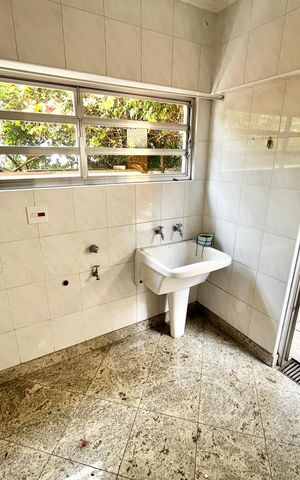Casa à venda com 200m², 4 quartos e 3 vagasÁrea de Serviço