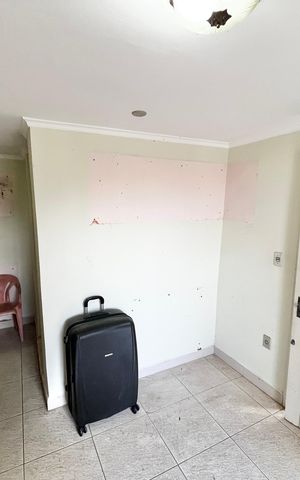 Casa à venda com 200m², 4 quartos e 3 vagasQuarto de Serviço