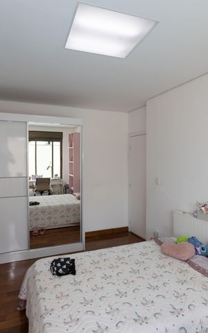 Casa de condomínio à venda com 500m², 4 quartos e 5 vagas Casa de condomínio à venda com 500m², 4 quartos e 5 vagasSuíte 3