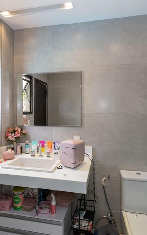 Casa de condomínio à venda com 500m², 4 quartos e 5 vagas Casa de condomínio à venda com 500m², 4 quartos e 5 vagasBanheiro da Suíte 3