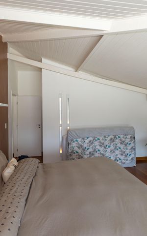 Casa de condomínio à venda com 500m², 4 quartos e 5 vagas Casa de condomínio à venda com 500m², 4 quartos e 5 vagasSuíte 1