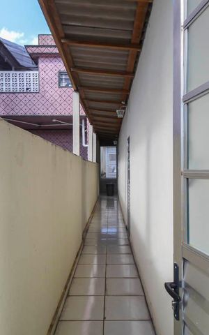 Casa para alugar com 28m², 1 quarto e sem vaga Casa para alugar com 28m², 1 quarto e sem vagaCorredor