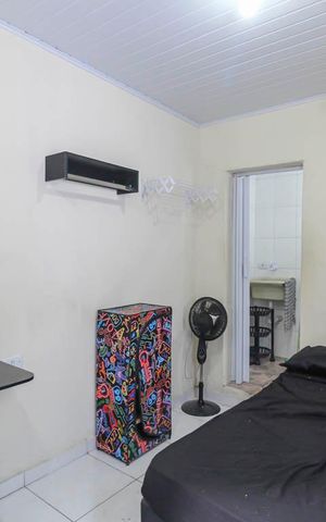 Casa para alugar com 28m², 1 quarto e sem vaga Casa para alugar com 28m², 1 quarto e sem vagaKitnet