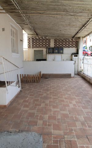 Casa à venda com 400m², 5 quartos e 2 vagasQuintal
