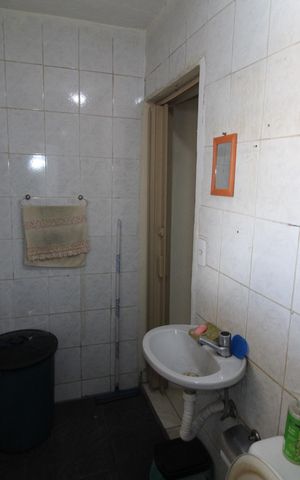 Casa à venda com 400m², 5 quartos e 2 vagasCasa 2 - Banheiro