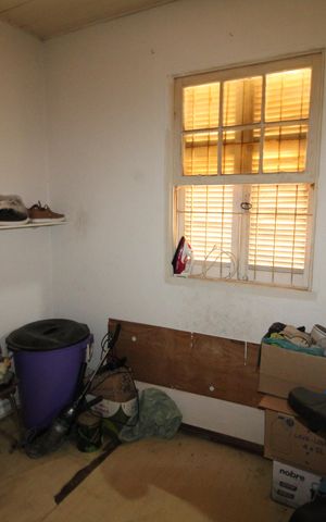 Casa à venda com 400m², 5 quartos e 2 vagasCasa 1 - Quarto 3