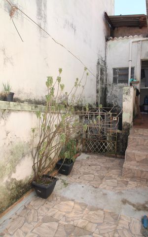 Casa à venda com 400m², 5 quartos e 2 vagasCasa 2 - Área de Serviço