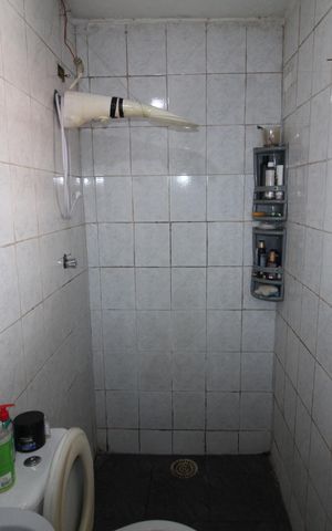 Casa à venda com 400m², 5 quartos e 2 vagasCasa 2 - Banheiro