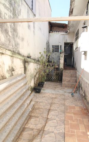 Casa à venda com 400m², 5 quartos e 2 vagasCasa 2 - Área de Serviço