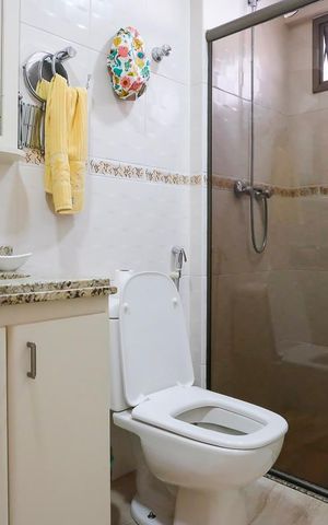 Apartamento à venda com 118m², 3 quartos e 2 vagasBanheiro da suíte 3