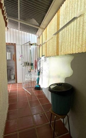 Casa à venda com 150m², 3 quartos e 2 vagas