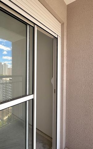 Apartamento à venda com 59m², 2 quartos e 1 vaga Apartamento à venda com 59m², 2 quartos e 1 vagaSacada Quarto 2