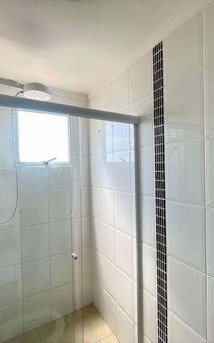 Apartamento à venda com 62m², 2 quartos e 1 vaga Apartamento à venda com 62m², 2 quartos e 1 vagaBanheiro 2