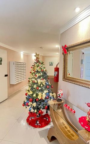 Apartamento à venda com 62m², 2 quartos e 1 vaga Apartamento à venda com 62m², 2 quartos e 1 vagaHall social