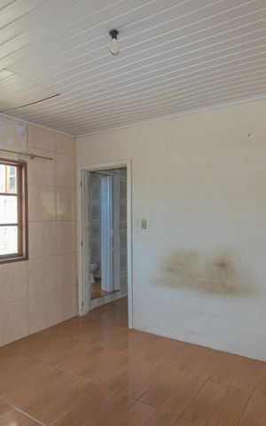 Casa à venda com 300m², 2 quartos e sem vaga Casa à venda com 300m², 2 quartos e sem vagaQuarto /Casa 2