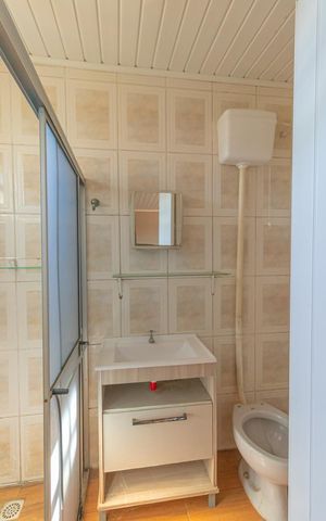 Casa à venda com 300m², 2 quartos e sem vaga Casa à venda com 300m², 2 quartos e sem vagaBanheiro/Casa 2