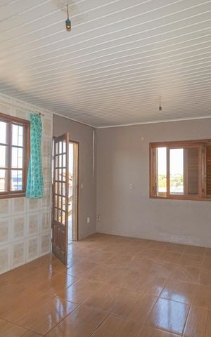 Casa à venda com 300m², 2 quartos e sem vaga Casa à venda com 300m², 2 quartos e sem vagaCasa 2/Sala/Cozinha