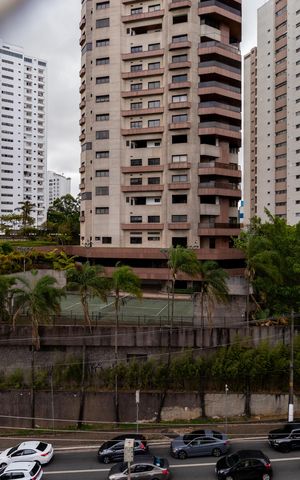 Apartamento à venda com 80m², 3 quartos e 2 vagas