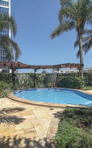 Apartamento à venda com 65m², 2 quartos e 2 vagasÁrea comum - Piscina