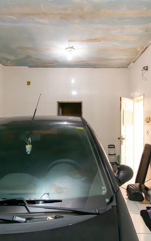 Casa à venda com 250m², 3 quartos e 3 vagas Casa à venda com 250m², 3 quartos e 3 vagasGaragem