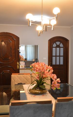 Casa à venda com 288m², 3 quartos e 4 vagasSala