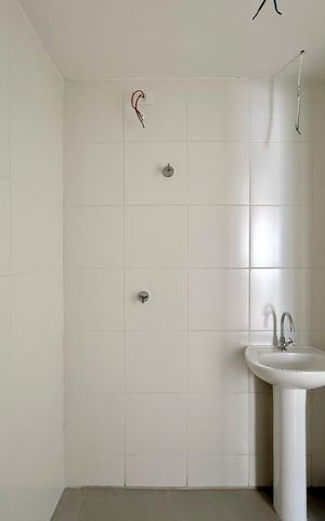 Studio à venda com 37m², 0 quarto e sem vaga Studio à venda com 37m², 0 quarto e sem vagaBanheiro