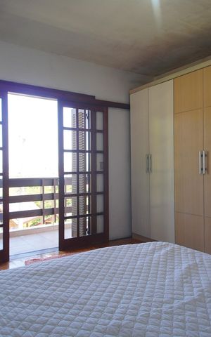 Casa à venda com 300m², 4 quartos e 3 vagasSuíte