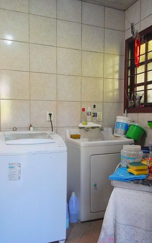 Casa à venda com 300m², 4 quartos e 3 vagasÁrea de Serviço